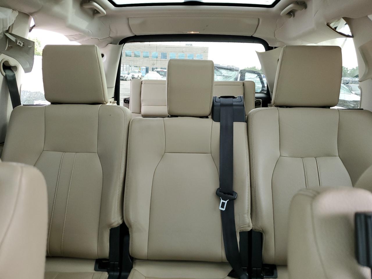 2015 Land Rover Lr4 Hse VIN: SALAG2V63FA770701 Lot: 64280155