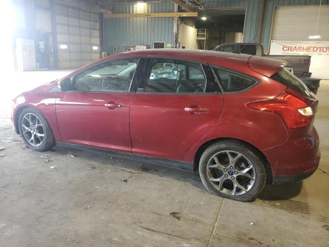 Хэтчбеки FORD FOCUS 2014 Красный