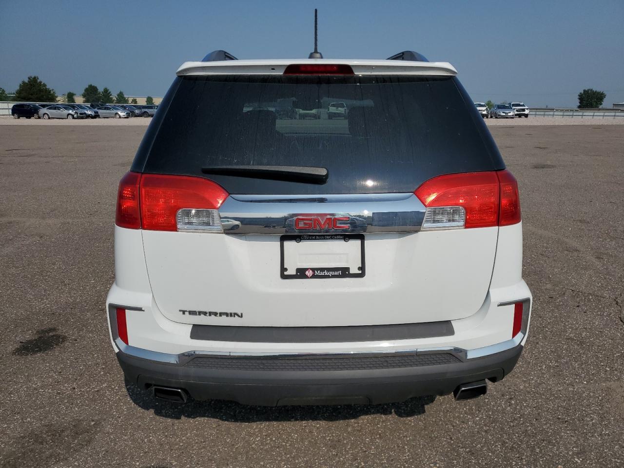 2gkflpe31g6143008 2GKFLPE31G6143008 2016 GMC Terrain Slt