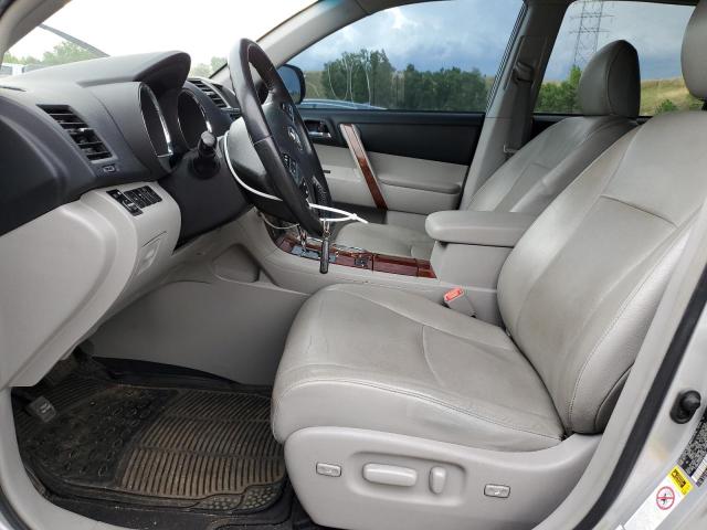  TOYOTA HIGHLANDER 2013 Silver