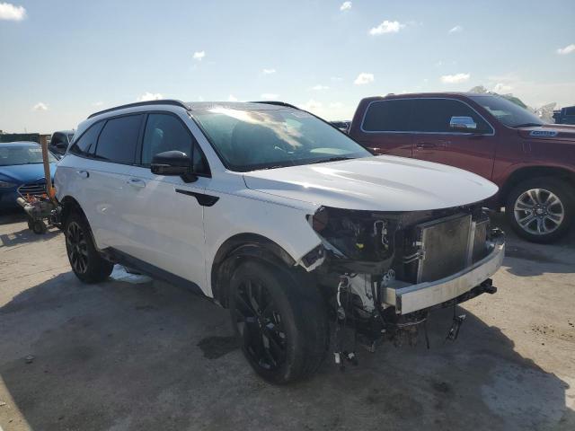  KIA SORENTO 2021 White