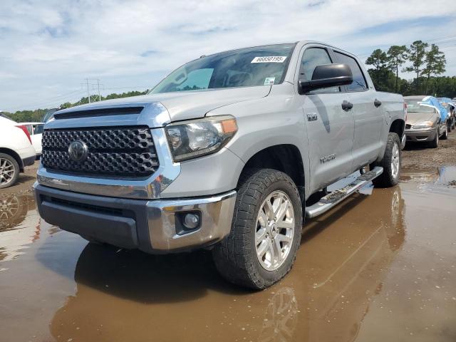 Pickups TOYOTA TUNDRA 2018 Szary
