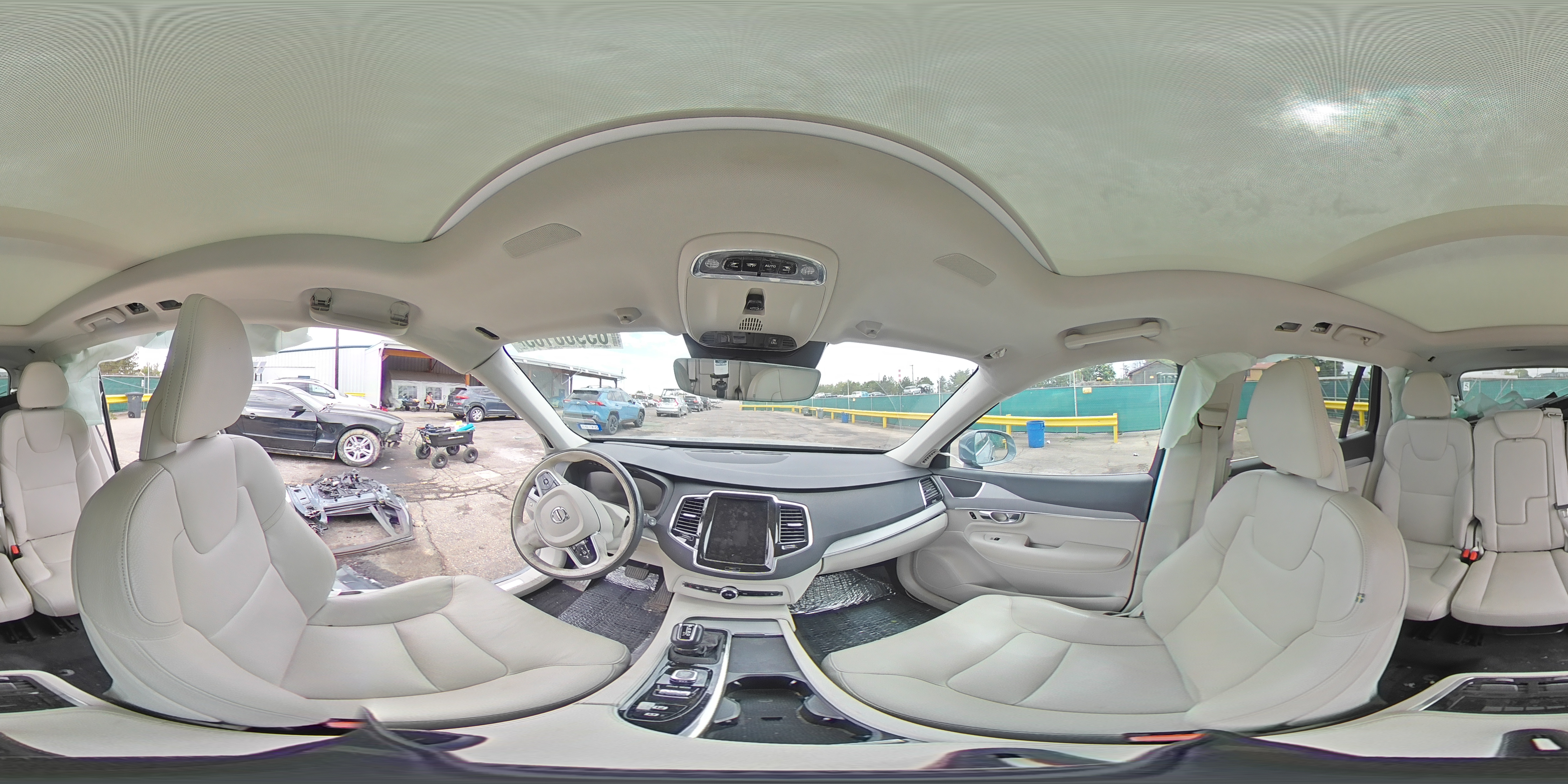 2021 Volvo Xc90 T5 Momentum VIN: YV4102CKXM1738351 Lot: 65900165