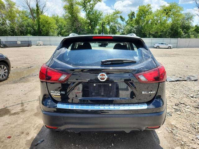  NISSAN ROGUE 2017 Czarny