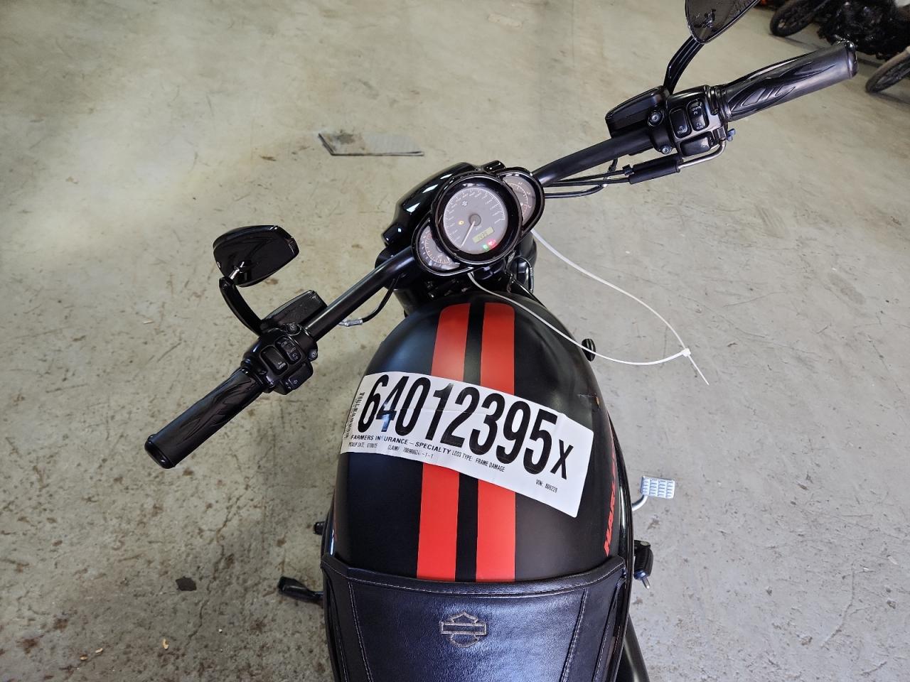 2013 Harley-Davidson Vrscdx Night Rod Special VIN: 1HD1HHH19DC808228 Lot: 64012395