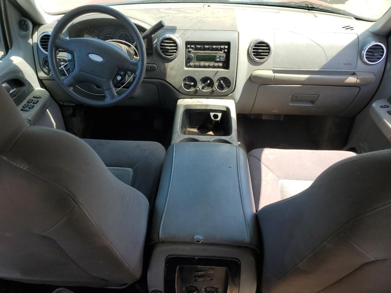 2004 Ford Expedition Xlt VIN: 1FMRU15W04LA66823 Lot: 64601835
