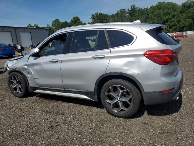  BMW X1 2018 Серебристый
