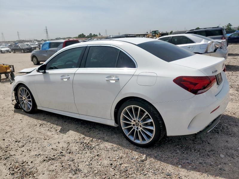  MERCEDES-BENZ A-CLASS 2022 Белы