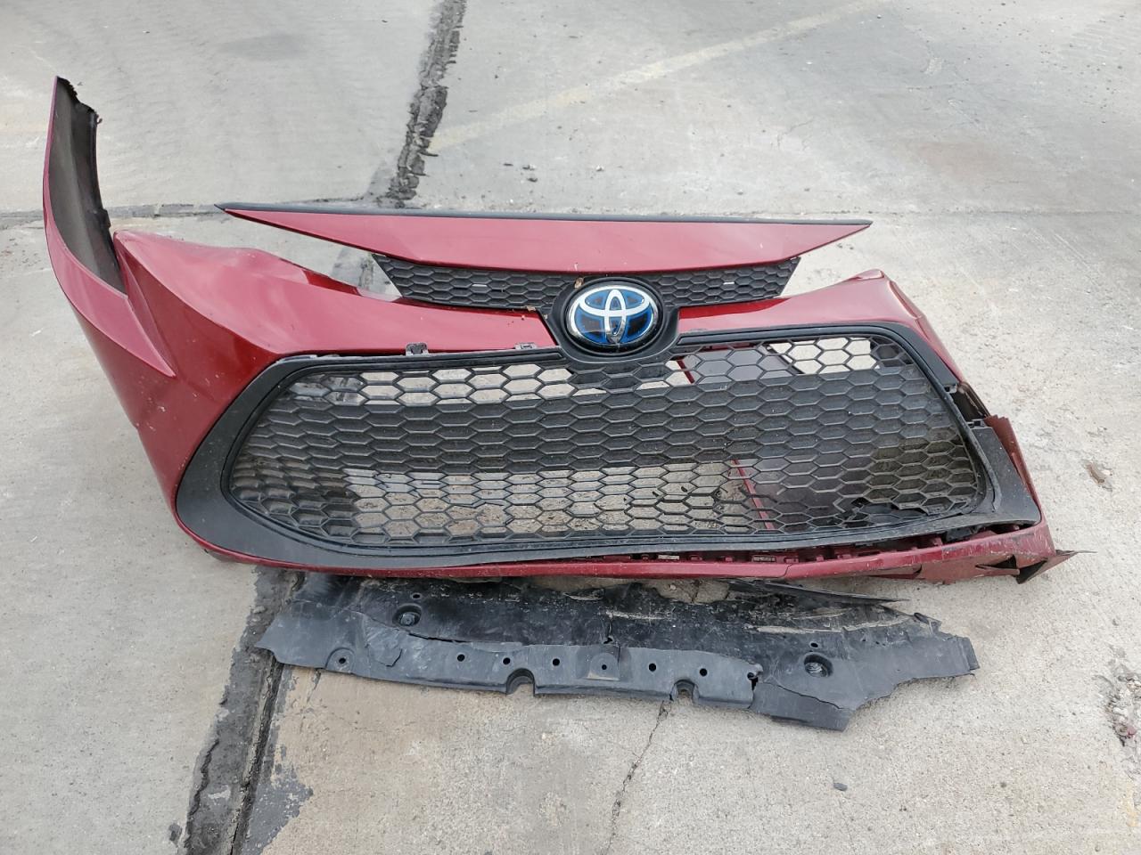 2022 Toyota Corolla Le VIN: JTDEAMDE9NJ049022 Lot: 65586425