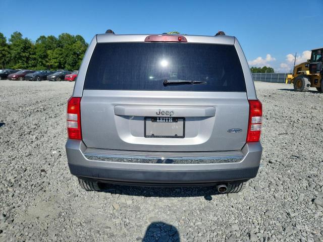  JEEP PATRIOT 2017 Серебристый