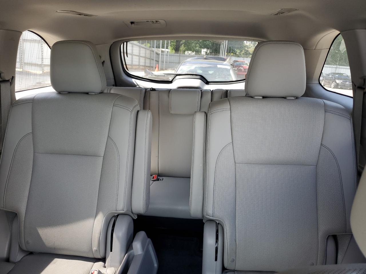 2015 Toyota Highlander Limited VIN: 5TDDKRFH0FS113921 Lot: 64411535