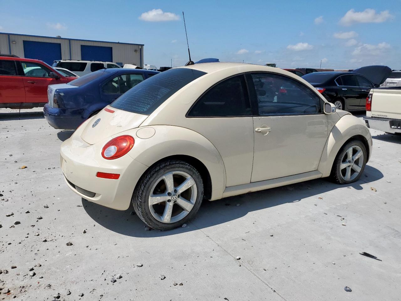 2006 Volkswagen New Beetle 2.5L Option Package 2 VIN: 3VWSG31C36M409160 Lot: 64892475
