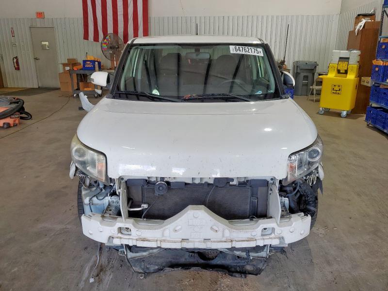  TOYOTA SCION 2015 White
