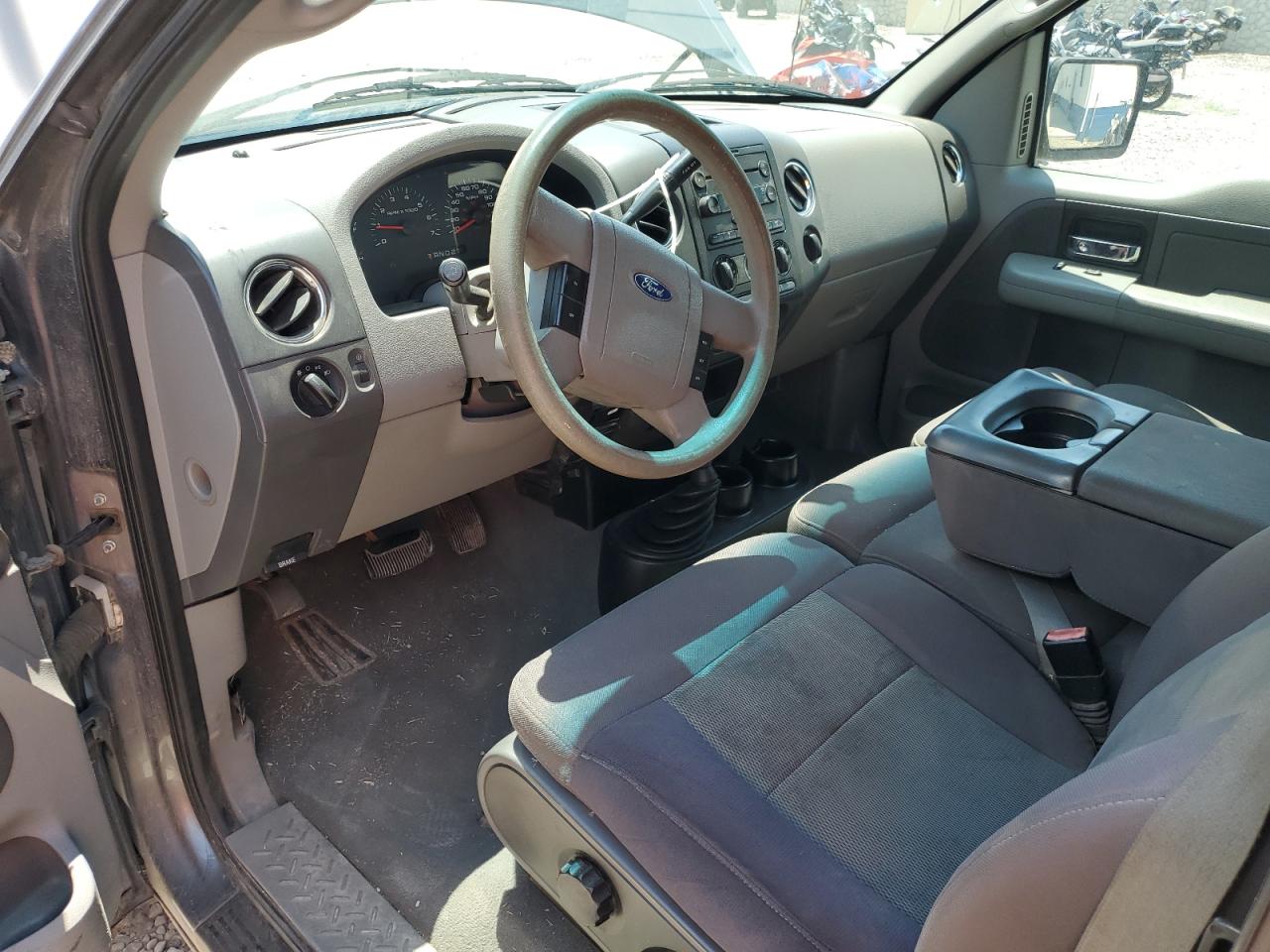2005 Ford F150 VIN: 1FTPX14545FA18141 Lot: 63351605