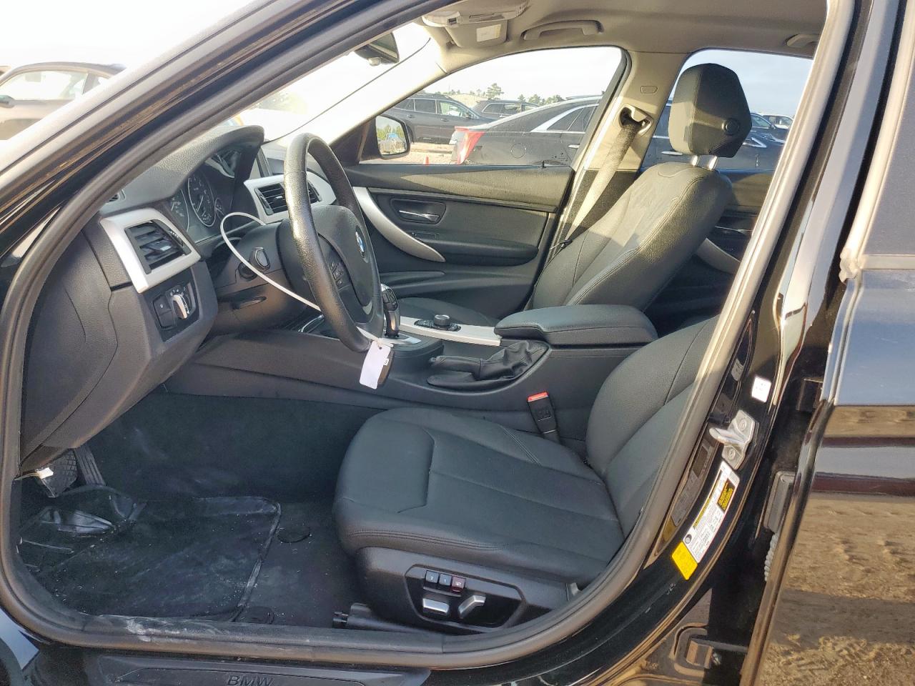 2017 BMW 320 I VIN: WBA8E1G37HNU18125 Lot: 66602885