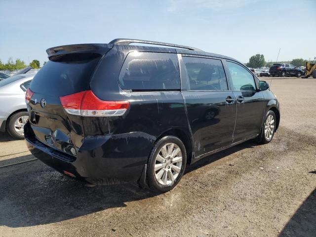 2012 TOYOTA SIENNA XLE  