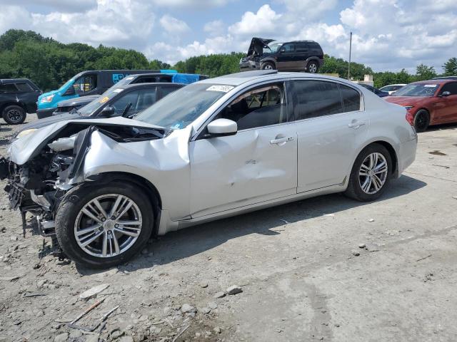  INFINITI G37 2013 Srebrny