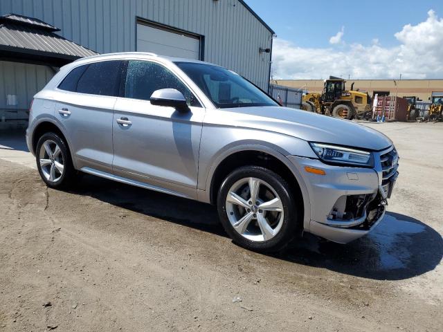 AUDI Q5 2018 Srebrny