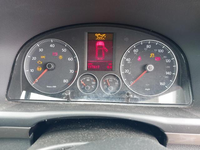 2010 VOLKSWAGEN TOURAN MAT