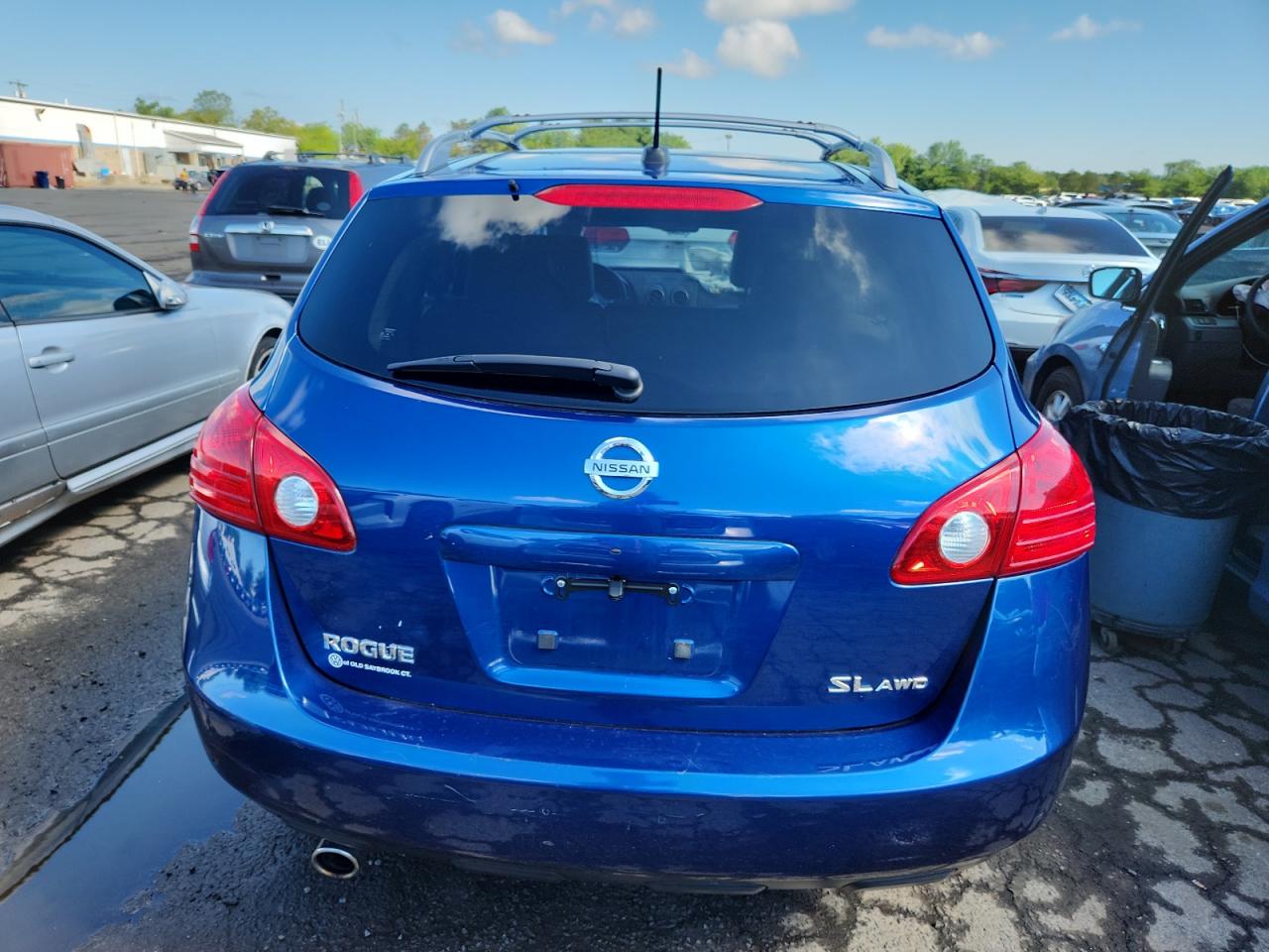 2010 Nissan Rogue S VIN: JN8AS5MV8AW105566 Lot: 64864315