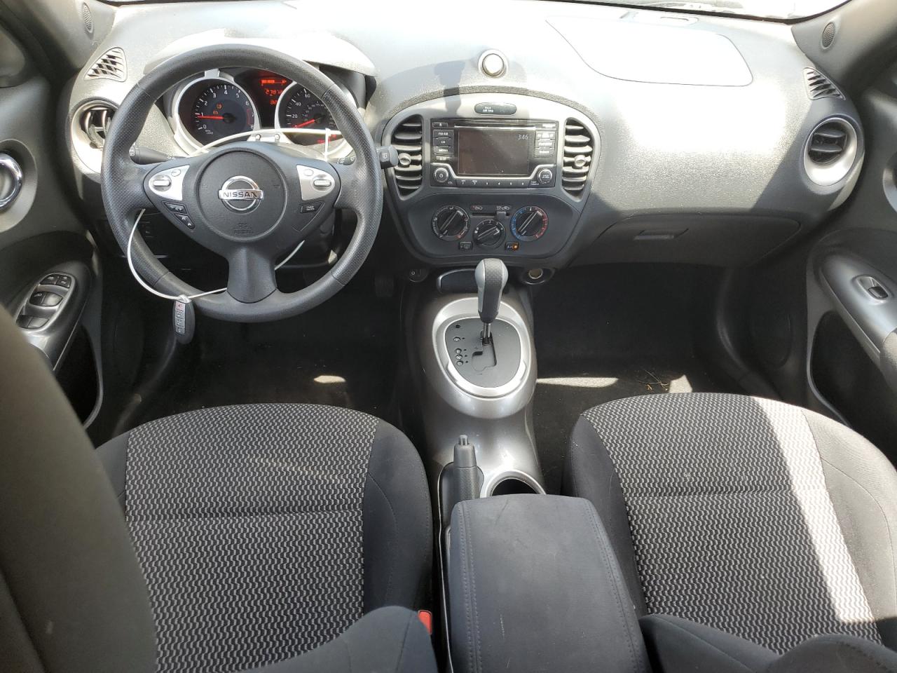 2017 Nissan Juke S VIN: JN8AF5MR4HT704080 Lot: 63651495