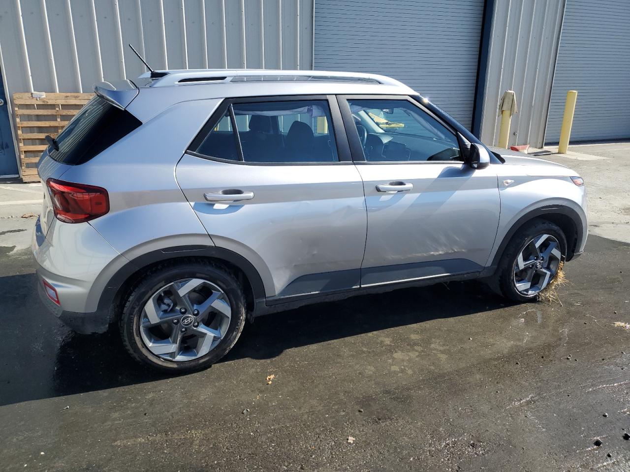 2023 Hyundai Venue Sel VIN: KMHRC8A31PU262548 Lot: 64899485