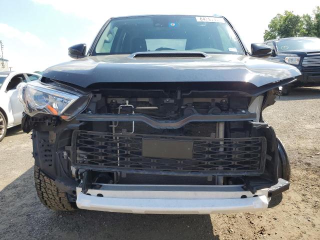  TOYOTA 4RUNNER SE 2023 Czarny