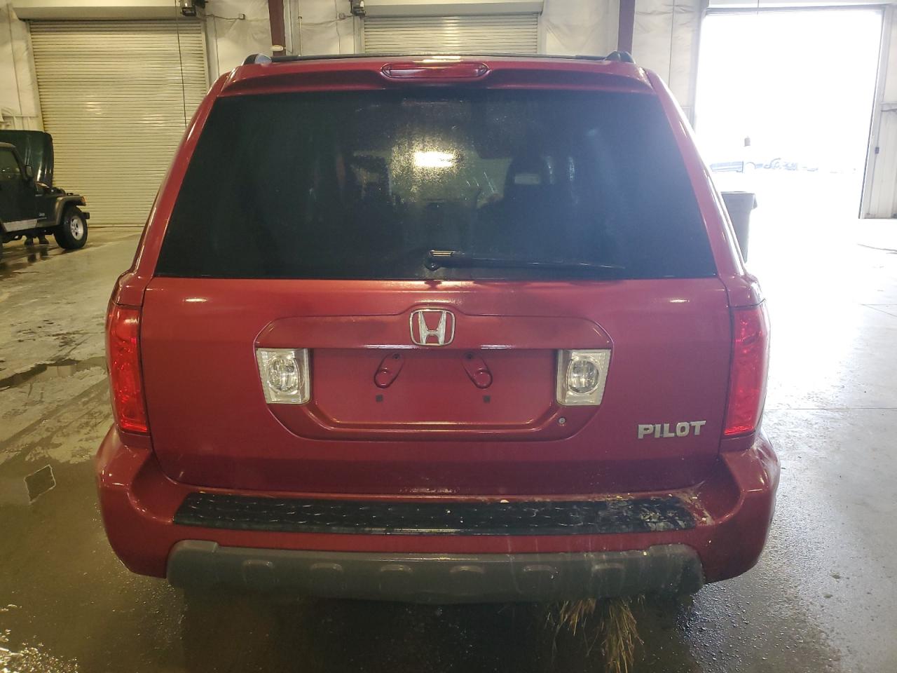 2005 Honda Pilot Exl VIN: 2HKYF18625H564212 Lot: 64763625