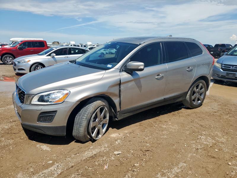  VOLVO XC60 2013 Srebrny