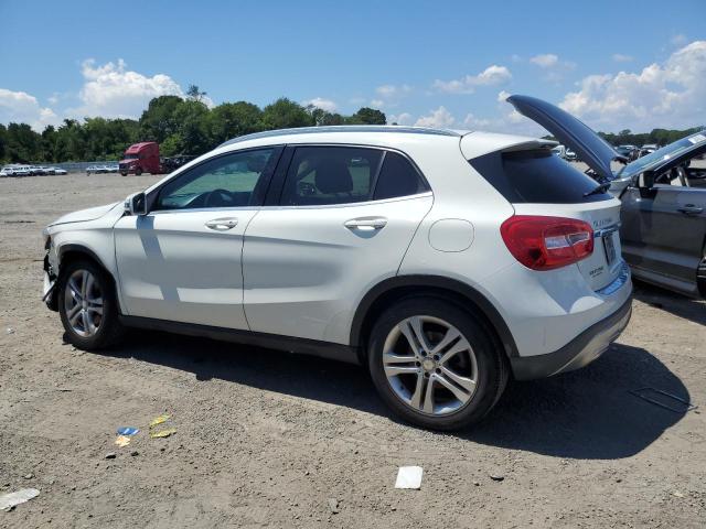 Parquets MERCEDES-BENZ GLA-CLASS 2015 Biały