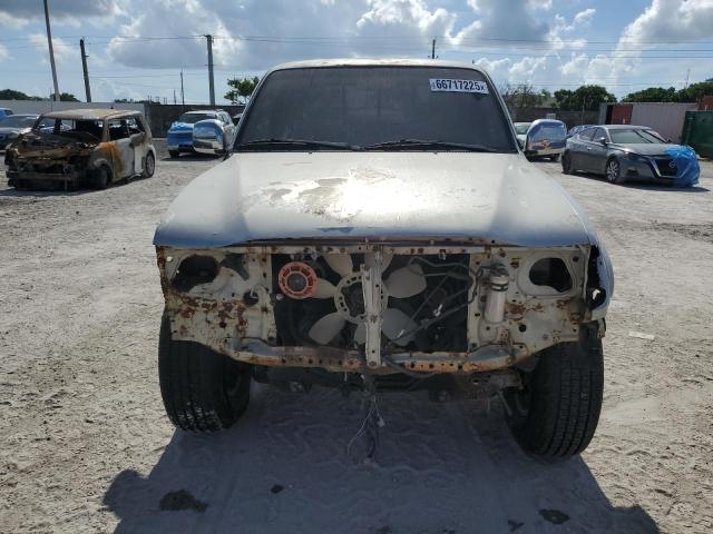 2004 TOYOTA TACOMA XTRACAB PRERUNNER  