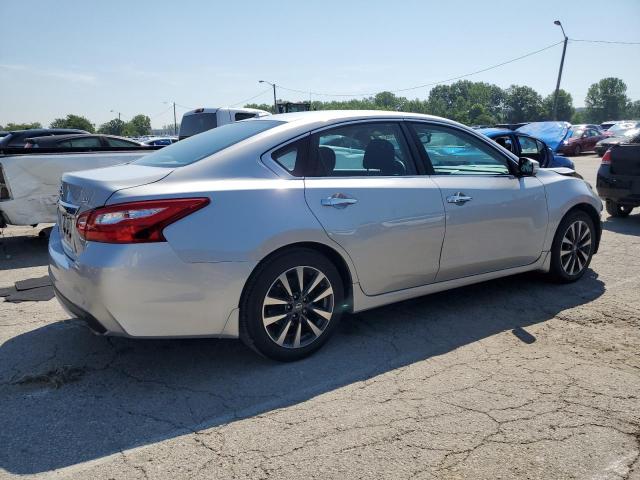 Седаны NISSAN ALTIMA 2016 Серебристый