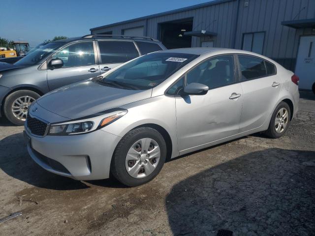  KIA FORTE 2018 Srebrny
