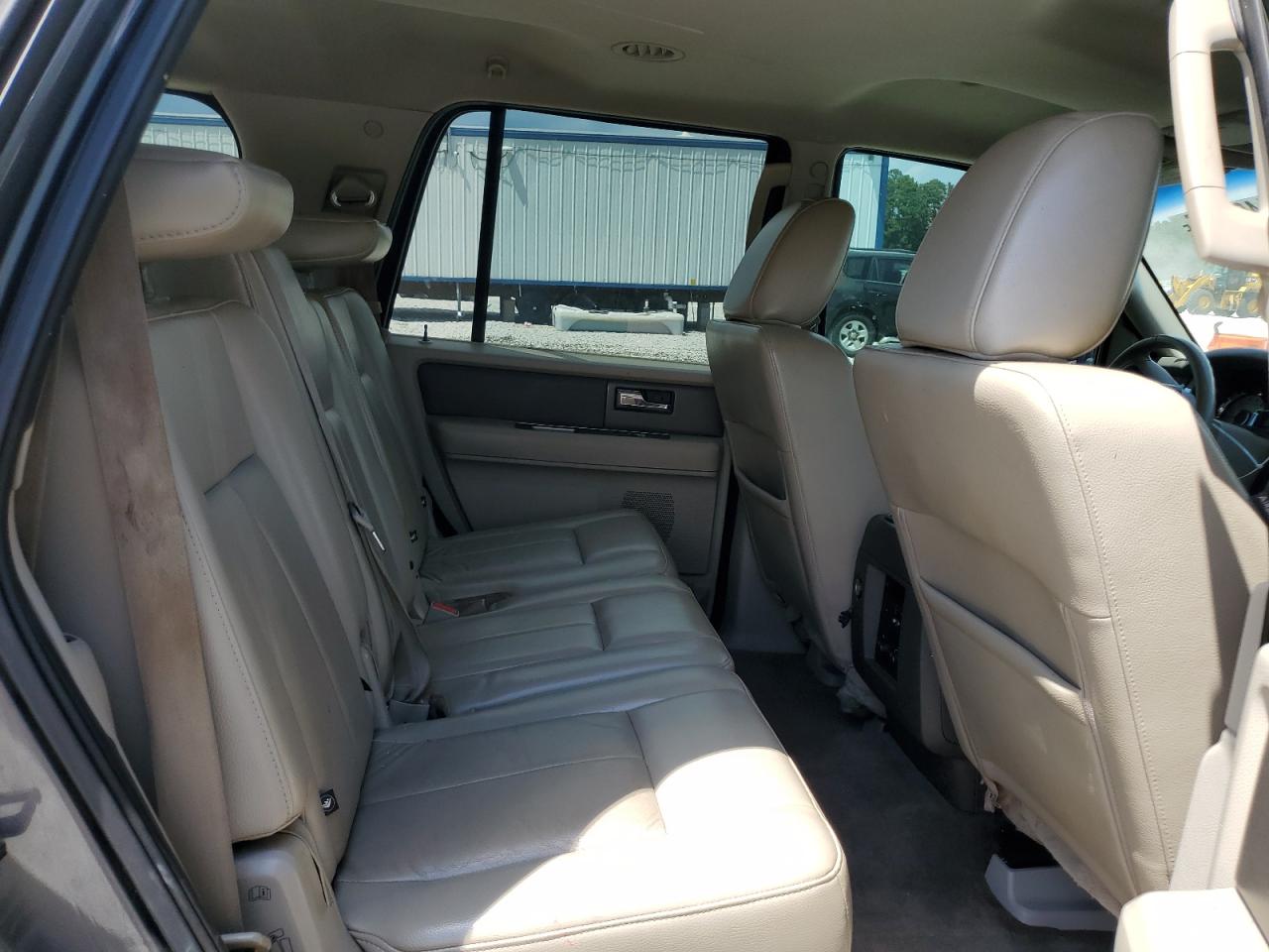 2010 Ford Expedition Xlt VIN: 1FMJU1F51AEB60728 Lot: 64400455