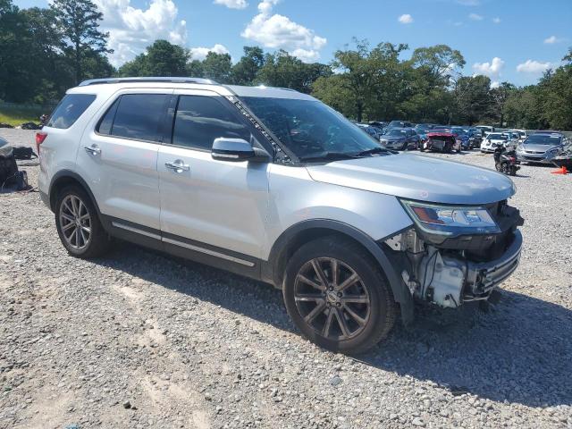 Parquets FORD EXPLORER 2017 Silver