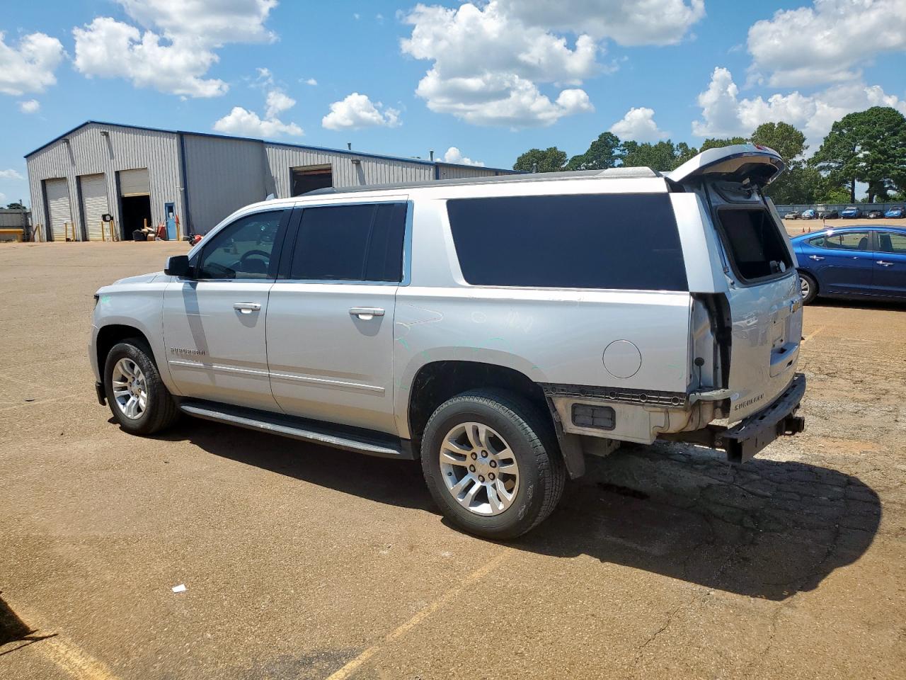 1gnscgkc7kr314122 1GNSCGKC7KR314122 2019 Chevrolet Suburban C1500 Ls