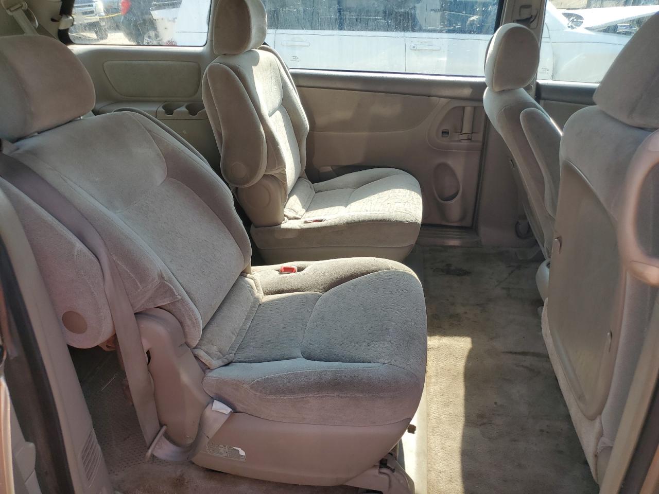 2005 Toyota Sienna Ce VIN: 5TDZA23C45S305222 Lot: 64660495