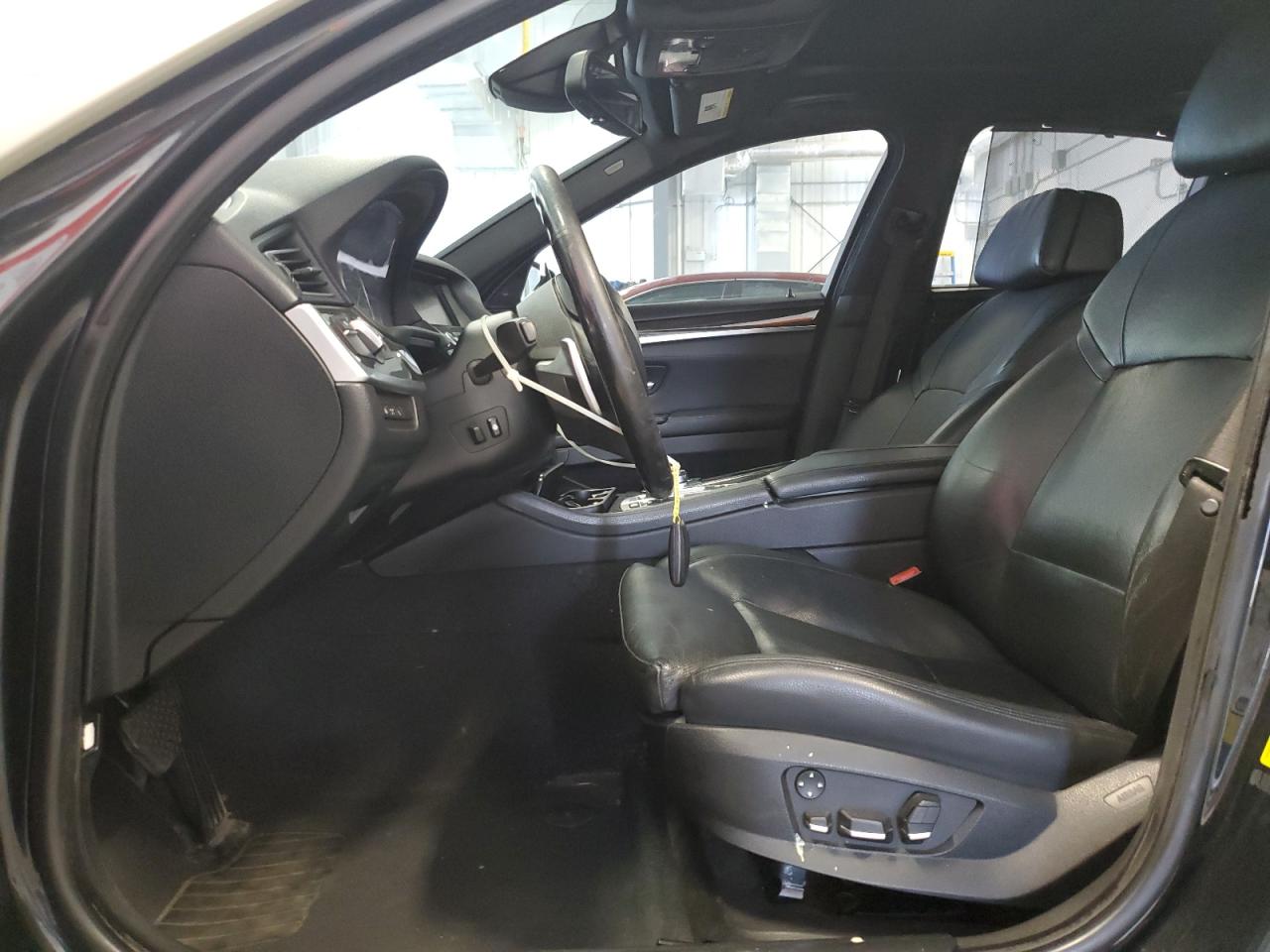 2011 BMW 550 I VIN: WBAFR9C55BC270884 Lot: 65214165