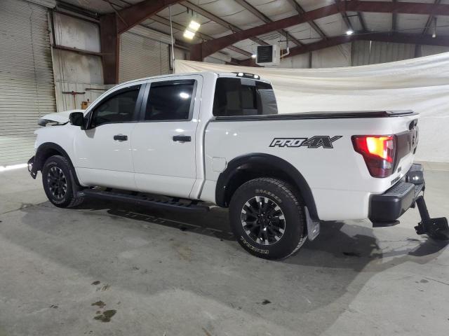  NISSAN TITAN 2021 Белы