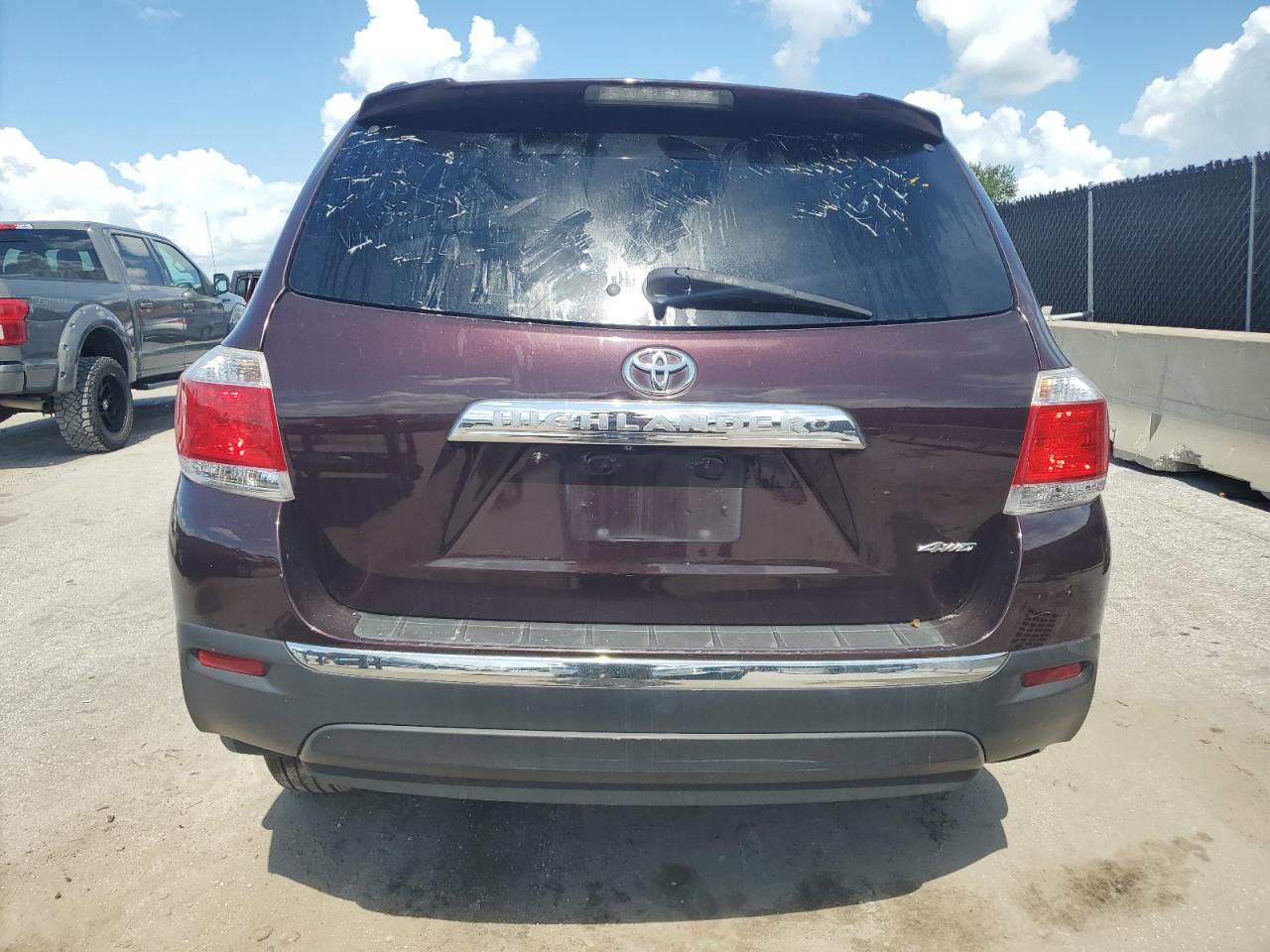 2012 Toyota Highlander Base VIN: 5TDBK3EH5CS131008 Lot: 65563915