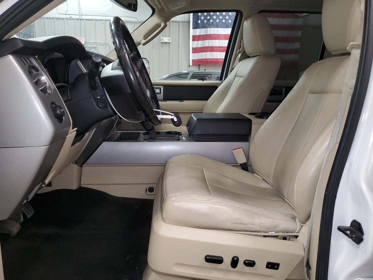 2016 Ford Expedition Xlt VIN: 1FMJU1JT6GEF31140 Lot: 65533035