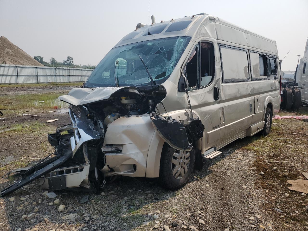 2015 Ram Promaster Cargo Van gold null flexible 3C6URVJG1FE511899 photo #1