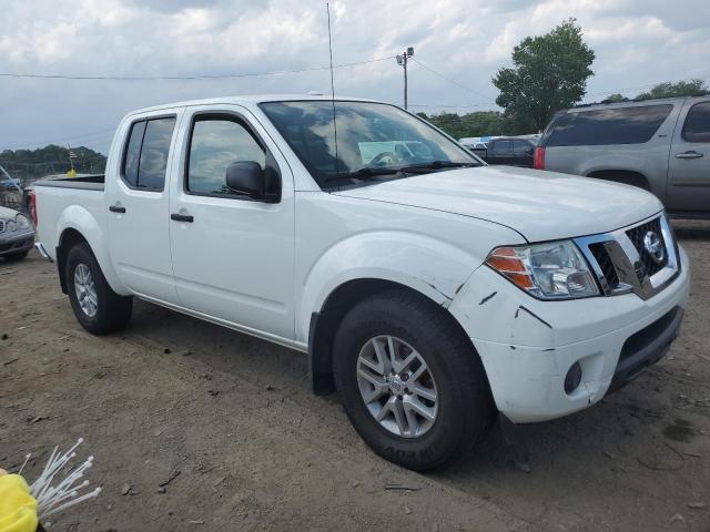  NISSAN FRONTIER 2018 Белы