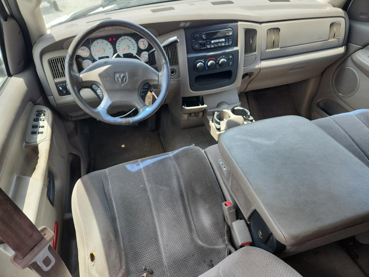 2002 Dodge Ram 1500 VIN: 3D7HA18N52G148221 Lot: 64840765