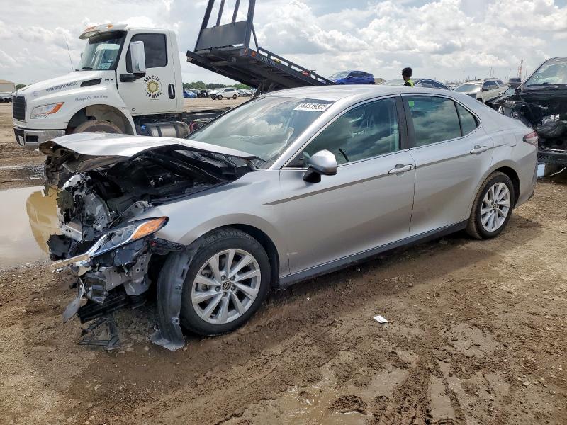 TOYOTA CAMRY LE 2022