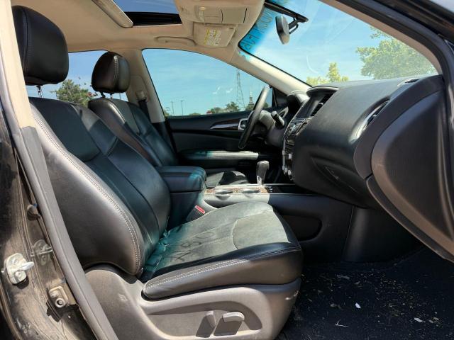 Parquets NISSAN PATHFINDER 2015 Czarny