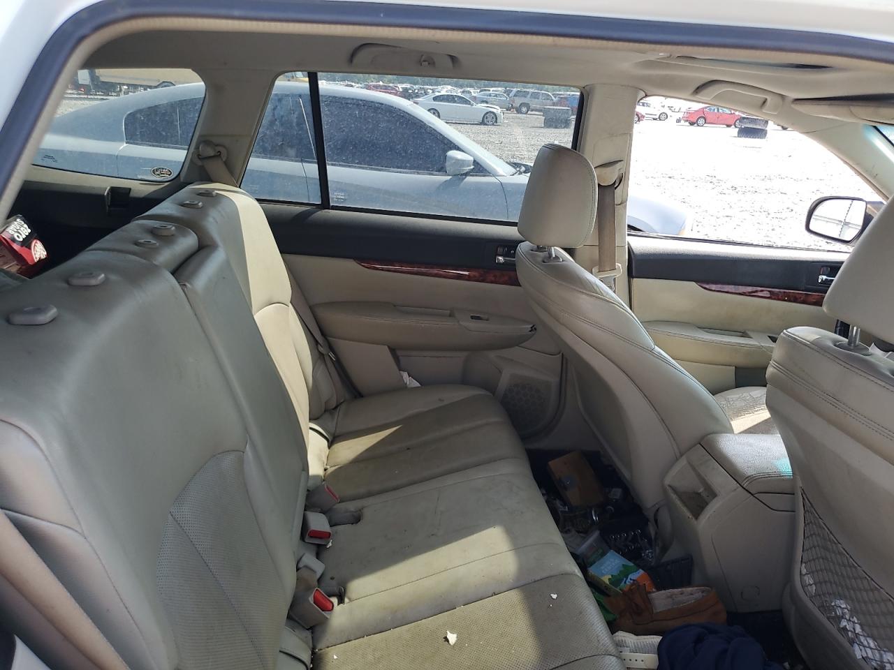 2010 Subaru Outback 2.5I Limited VIN: 4S4BRBKC6A3354022 Lot: 64994925