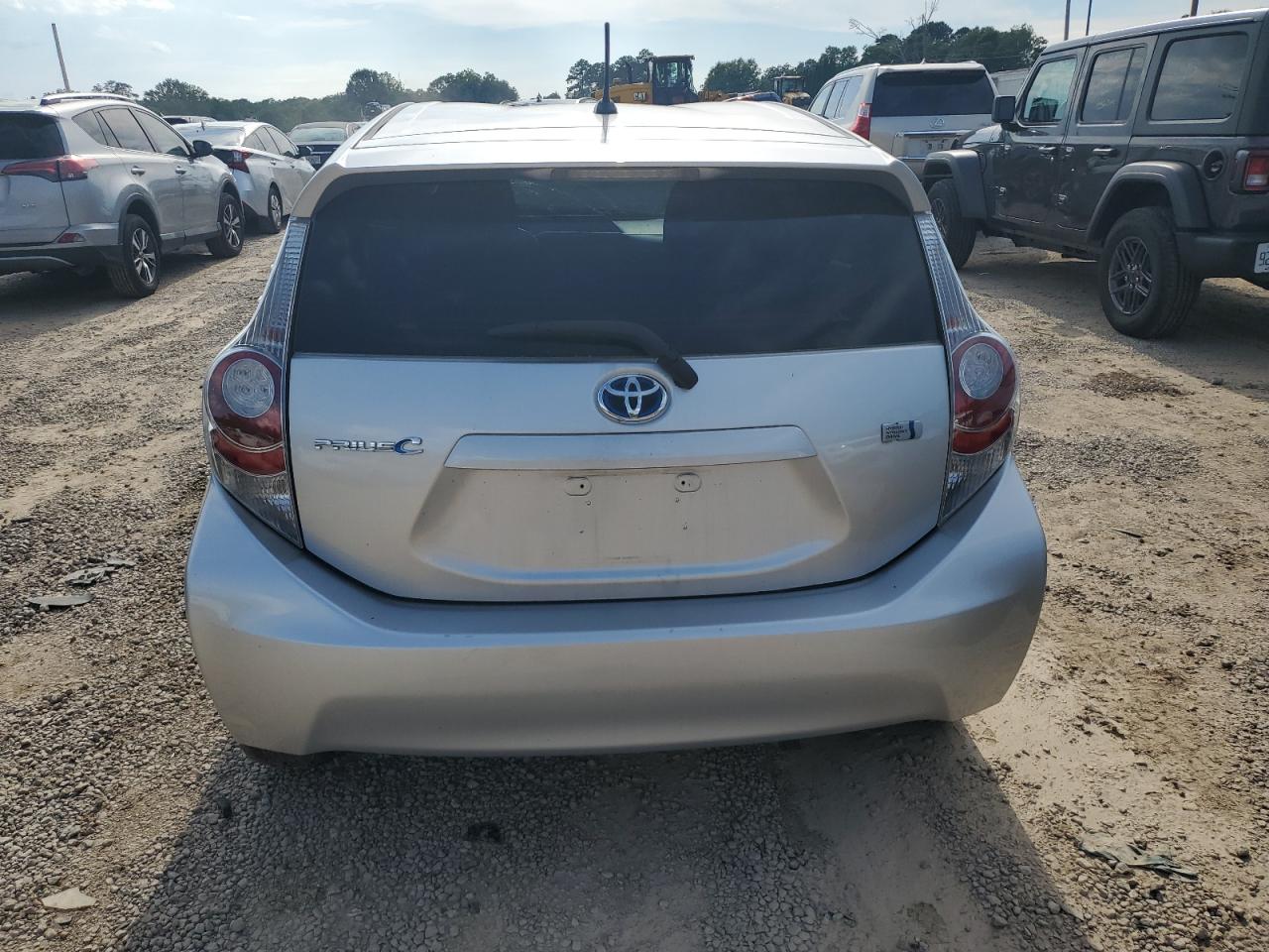 2013 Toyota Prius C VIN: JTDKDTB31D1047737 Lot: 62526675