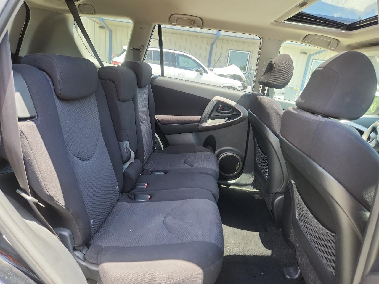 2007 Toyota Rav4 Sport VIN: JTMBK32V076016347 Lot: 64108695