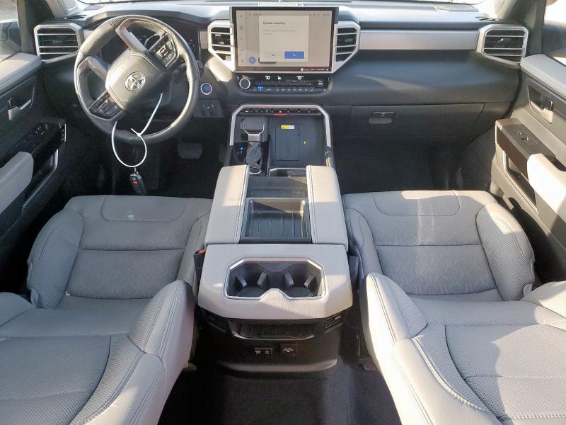  TOYOTA TUNDRA 2024 Белы
